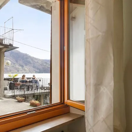 Le Finestre Sul - Maggiore Estate By Ginin Appartement *