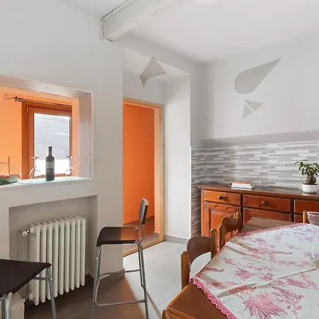 Apartment Le Finestre Sul - Maggiore Estate By Ginin *