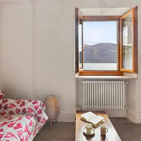 Le Finestre Sul - Maggiore Estate By Ginin * Cannobio