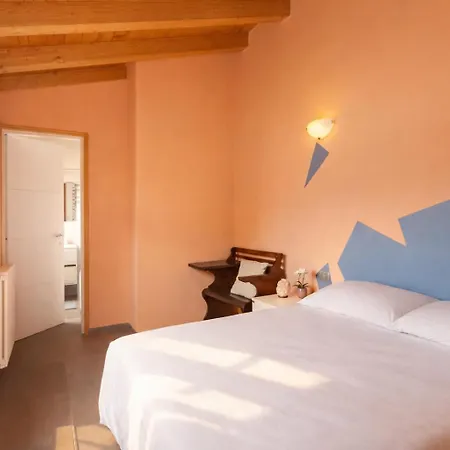 Le Finestre Sul - Maggiore Estate By Ginin * Cannobio