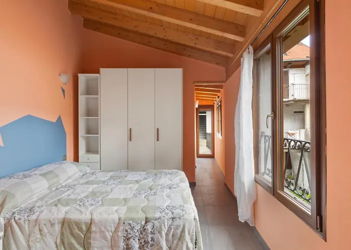 Le Finestre Sul - Maggiore Estate By Ginin