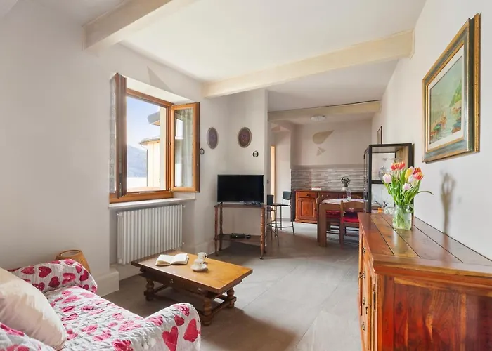 Le Finestre Sul - Maggiore Estate By Ginin Apartman