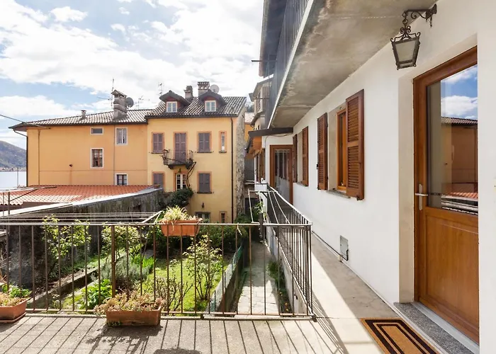 Le Finestre Sul - Maggiore Estate By Ginin 公寓 坎诺比奥