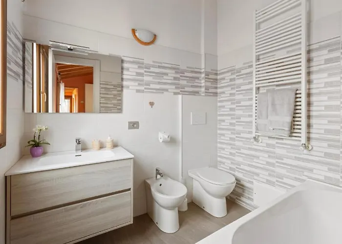 Le Finestre Sul - Maggiore Estate By Ginin Appartement