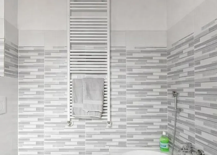 Le Finestre Sul - Maggiore Estate By Ginin *